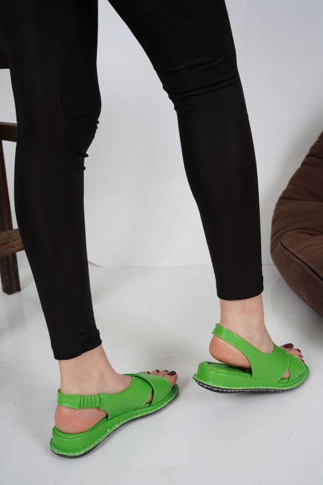 Hakiki Deri Çimen Yeşili Kadın Komfort Sandalet 231100502