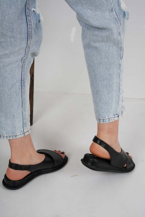 Hakiki Deri Siyah Kadın Komfort Sandalet 231100502