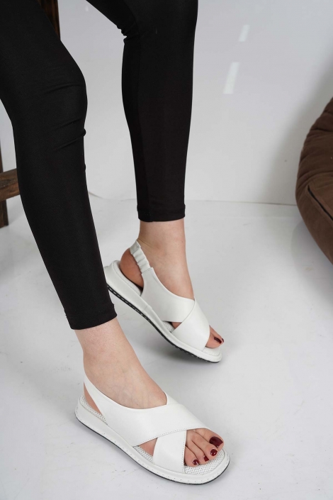 Hakiki Deri Beyaz Kadın Komfort Sandalet 231100502