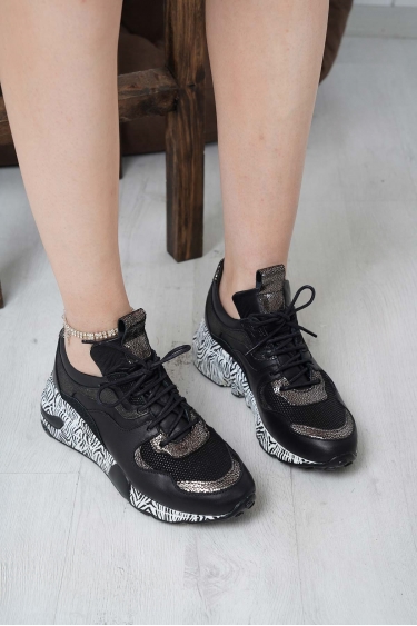Hakiki Deri Siyah-Çelik Kadın Sneaker Ayakkabı 202110108