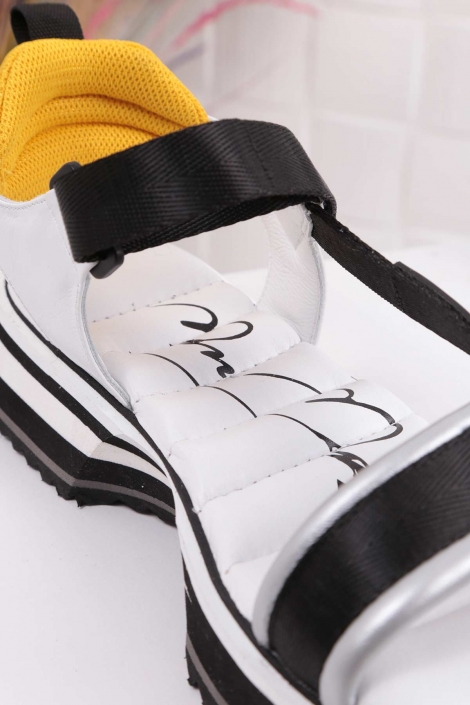 Gümüş-Beyaz Kadın Spor Sandalet 211114502