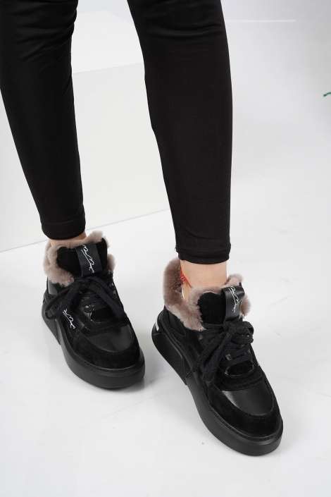 Hakiki Deri Kürklü Siyah-Siyah Süet Kadın Sneaker Ayakkabı 212114113