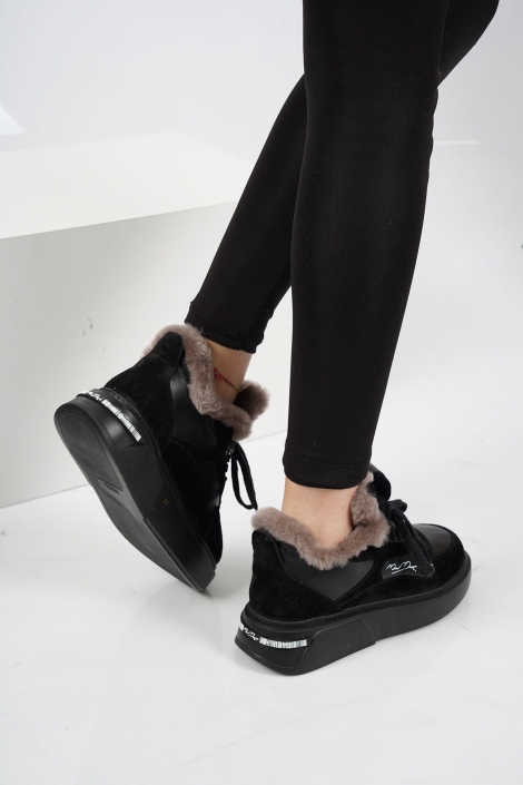 Hakiki Deri Kürklü Siyah-Siyah Süet Kadın Sneaker Ayakkabı 212114113