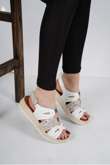 Hakiki Deri Beyaz Kadın Comfort Sandalet 231125507