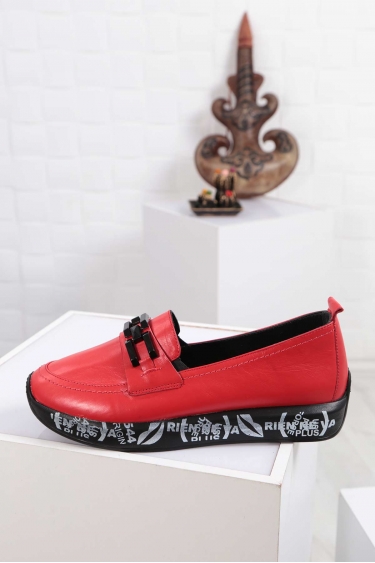 Hakiki Deri Kırmızı Kadın Makosen Ayakkabı 212126104