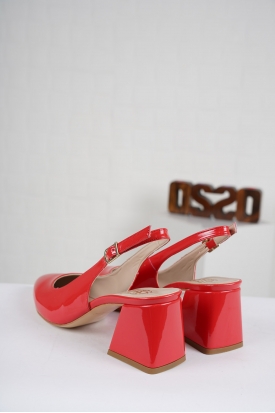 Kırmızı Rugan Kadın Topuklu Sandalet 221127528