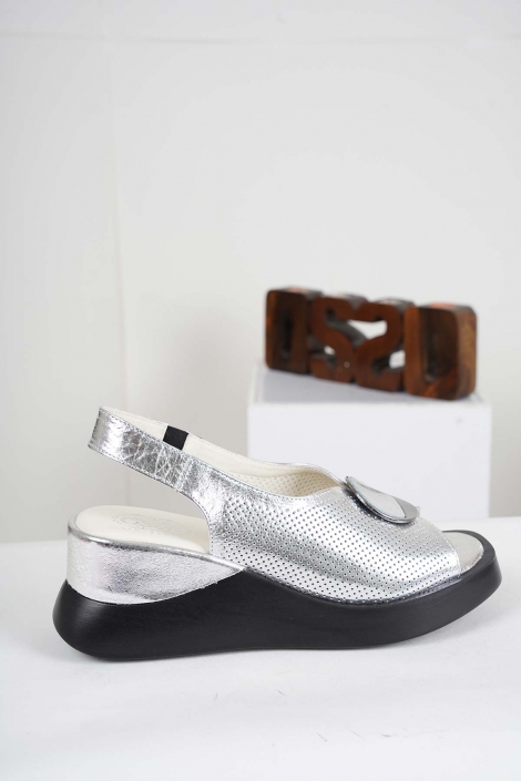 Hakiki Deri Gümüş Kadın Dolgu Topuk Sandalet 241176501