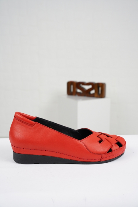 Hakiki Deri Kırmızı Kadın Comfort Ayakkabı 221177102