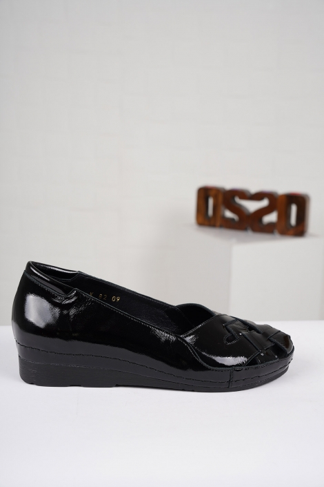 Hakiki Deri Siyah Rugan Kadın Comfort Ayakkabı 221177102
