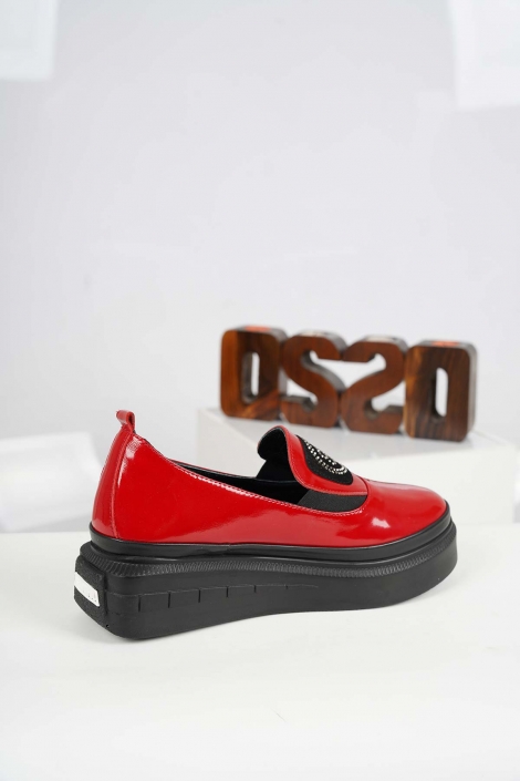 Hakiki Deri Kırmızı Rugan Kadın Casual Ayakkabı 232199102
