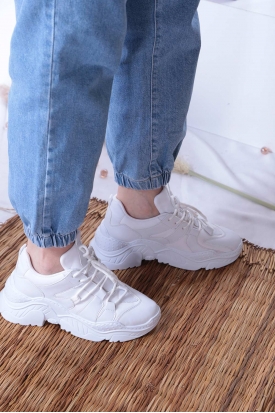 Beyaz Kadın Sneaker Ayakkabı 202201110