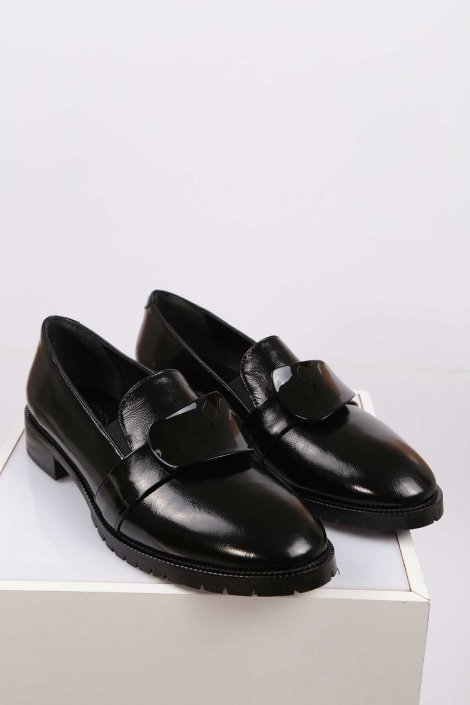 Hakiki Deri Siyah Rugan Kadın Klasik Ayakkabı 212214101