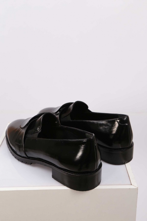 Hakiki Deri Siyah Rugan Kadın Klasik Ayakkabı 212214101
