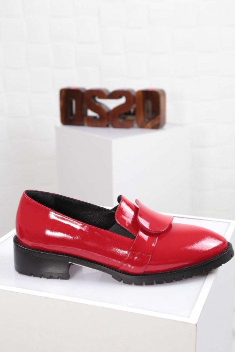 Hakiki Deri Kırmızı Rugan Kadın Klasik Ayakkabı 212214101