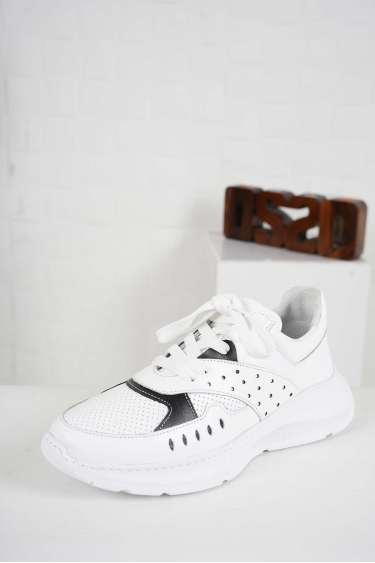 Hakiki Deri Beyaz-Siyah Kadın Sneaker Ayakkabı 241218108