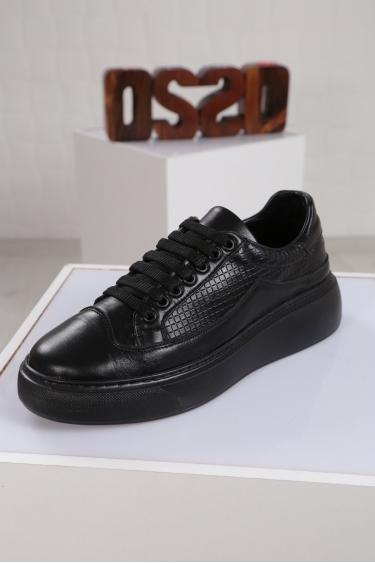 Hakiki Deri Siyah Kadın Sneaker Ayakkabı 221220103