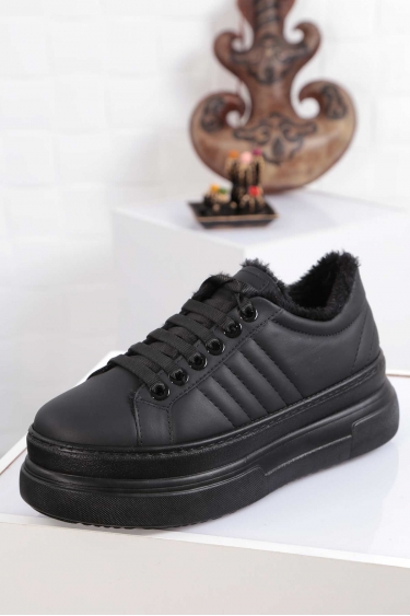 Hakiki Deri Mat Siyah Kadın Sneaker Ayakkabı 212225101