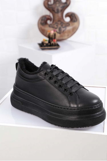 Hakiki Deri Siyah Kadın Sneaker Ayakkabı 212225105