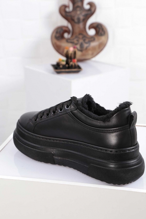 Hakiki Deri Siyah Kadın Sneaker Ayakkabı 212225105