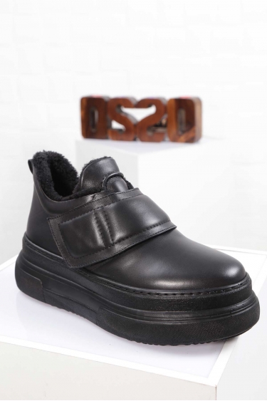 Hakiki Deri Siyah Kadın Sneaker Ayakkabı 212225107