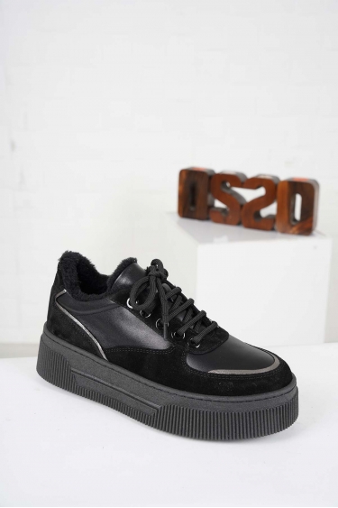 Hakiki Deri Kürklü Siyah Süet-Siyah Kadın Sneaker Ayakkabı 232225105