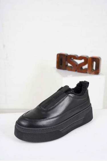 Hakiki Deri Siyah-Siyah Rugan Kadın Sneaker Ayakkabı 232225106