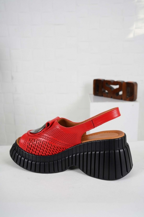 Hakiki Deri Kırmızı Kadın Dolgu Topuk Sandalet 241229512